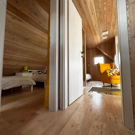 Nyaraló Romantic Cabin With Hot/cold Tub And Finnish Sauna Sentvid Pri Sticni