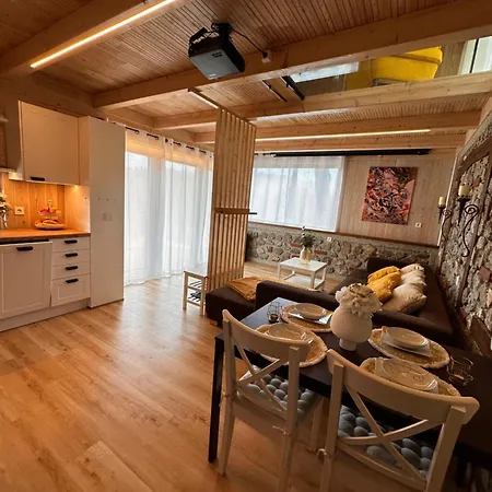 Nyaraló Romantic Cabin With Hot/cold Tub And Finnish Sauna