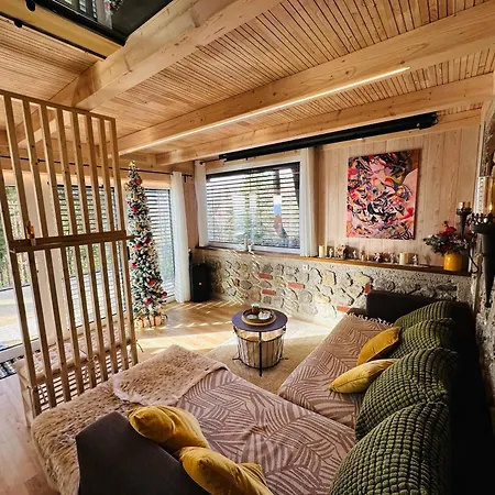 בית נופש Romantic Cabin With Hot/cold Tub And Finnish Sauna