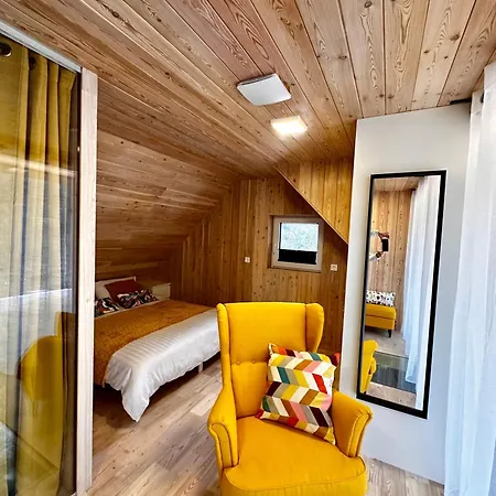 Nyaraló Romantic Cabin With Hot/cold Tub And Finnish Sauna