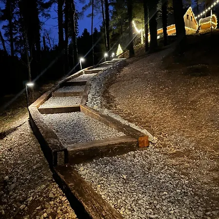 Nyaraló Romantic Cabin With Hot/cold Tub And Finnish Sauna Sentvid Pri Sticni