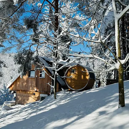 Romantic Cabin With Hot/cold Tub And Finnish Sauna